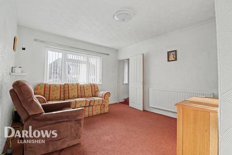 3 bedroom end of terrace house for sale, Bardsey Crescent, Cardiff