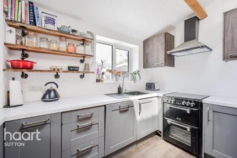 3 bedroom detached bungalow for sale - Bramble Walk, Epsom