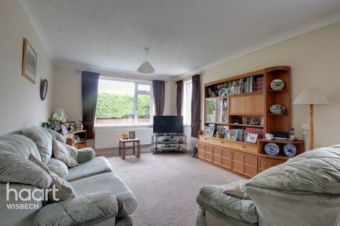 2 bedroom detached bungalow for sale, Middle Drove, Marshland St James