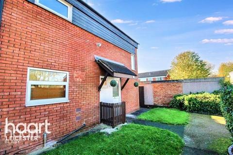 Henray Avenue, Leicester