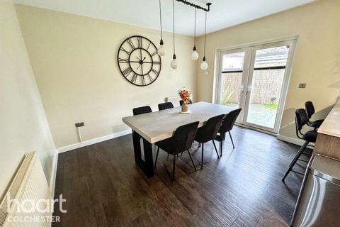 4 bedroom semi-detached house for sale, Newman Fields, Great Bentley