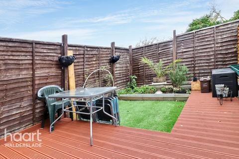 1 bedroom end of terrace house for sale, Charlotte Close, Chatham