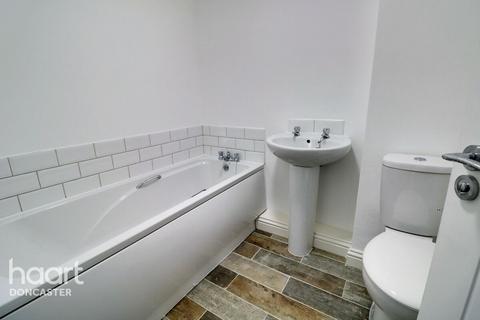 2 bedroom apartment for sale, Railway Court, Thompson Terrace, Askern, Doncaster