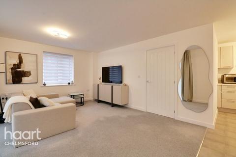 1 bedroom apartment for sale, Louis Faiers Crescent, Beaulieu, Chelmsford