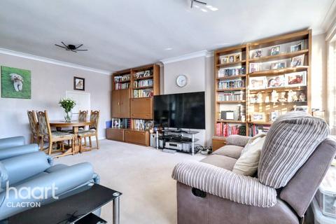 2 bedroom detached bungalow for sale, Bedford Road, Clacton-On-Sea