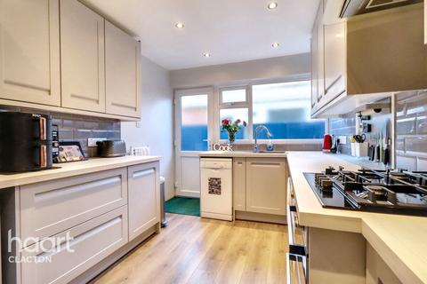2 bedroom detached bungalow for sale, Bedford Road, Clacton-On-Sea