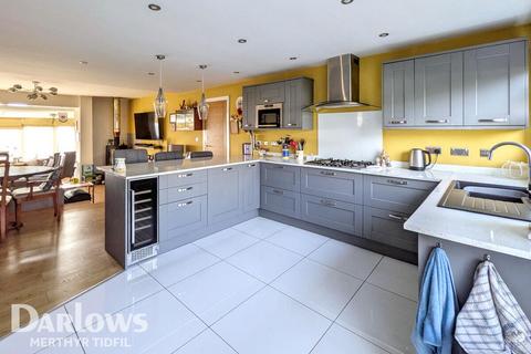 undefined, Pleasant View, Treharris
