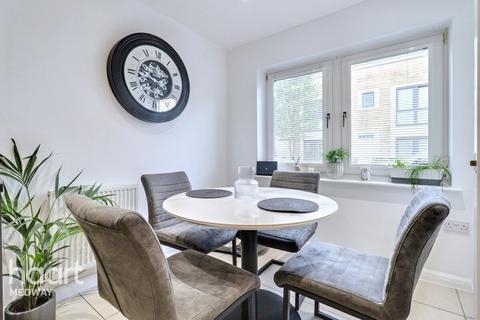 3 bedroom semi-detached house for sale, The Fort, Rochester