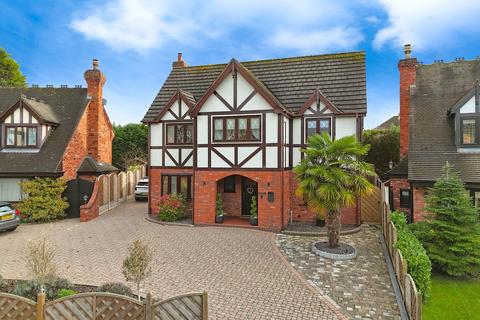 4 bedroom detached house for sale, The Hamlet, Cannock WS11