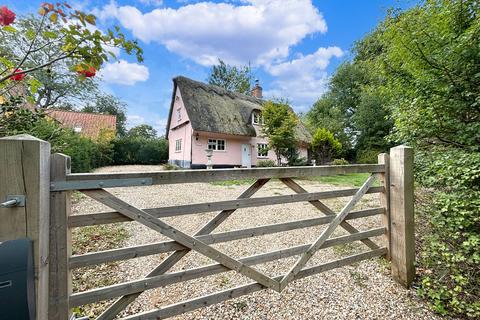 3 bedroom detached house for sale - The Street, Newmarket CB8