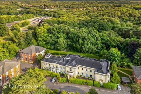 3 bedroom apartment for sale - Brook Avenue, Ascot