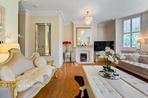 3 bedroom apartment for sale, Brook Avenue, Ascot