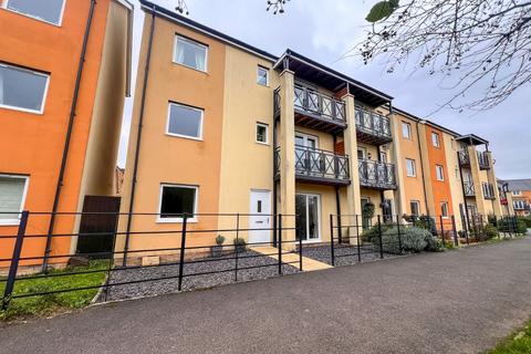 4 bedroom semi-detached house for sale, Robin Place, Portishead, North Somerset, BS20