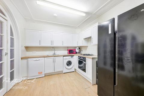 3 bedroom semi-detached house for sale, Maze Hill, London SE10