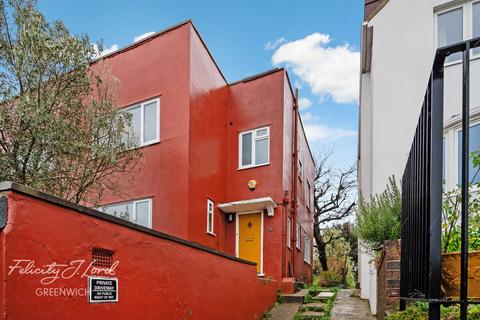 3 bedroom semi-detached house for sale, Maze Hill, London SE10
