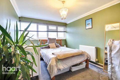 1 bedroom apartment for sale, The Knares, Basildon