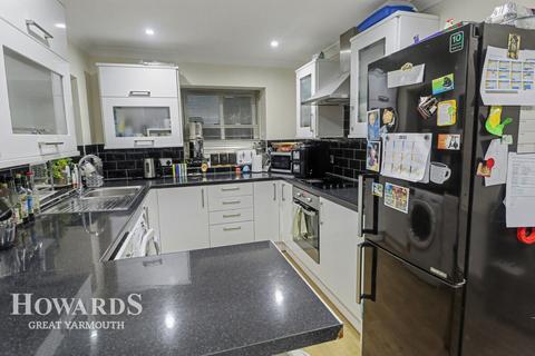 4 bedroom duplex for sale, King Street, Great Yarmouth