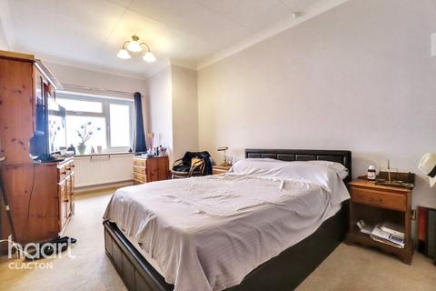 2 bedroom apartment for sale, The Parade, Walton On The Naze