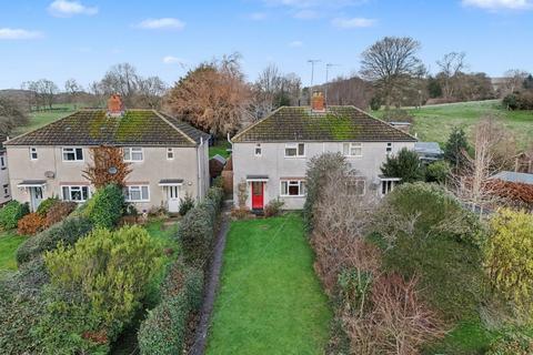 3 bedroom semi-detached house for sale, School Hill, Newnham NN11