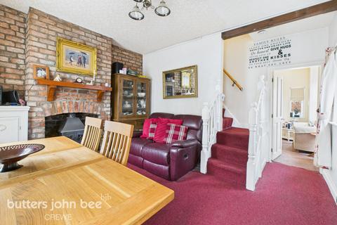 3 bedroom end of terrace house for sale, Meredith Street, Crewe