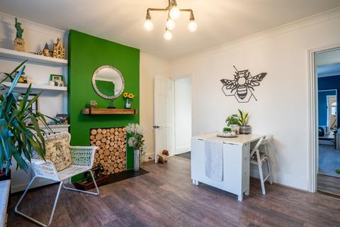 3 bedroom terraced house for sale, Denton Street, Gravesend, Kent, DA12 2QZ