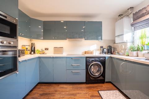 3 bedroom terraced house for sale, Denton Street, Gravesend, Kent, DA12 2QZ