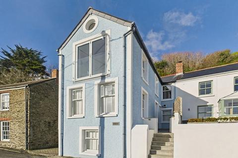 undefined, Portloe, Truro, Cornwall, TR2