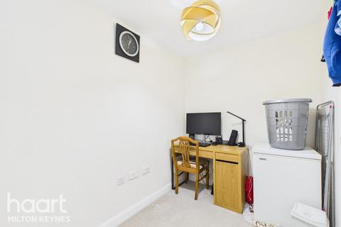 4 bedroom end of terrace house for sale, Countess Way, Milton Keynes