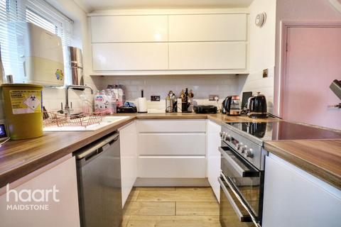 undefined, Bicknor Road, MAIDSTONE