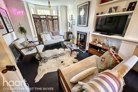 3 bedroom terraced house for sale, Mersea Road, Colchester