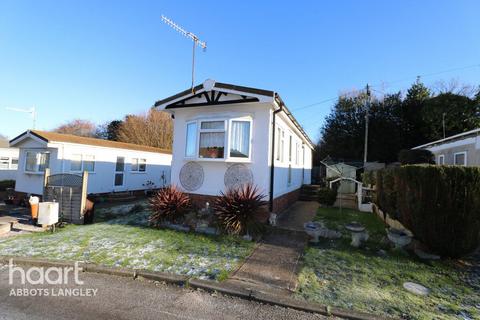 2 bedroom park home for sale, Newlands Park, Abbots Langley