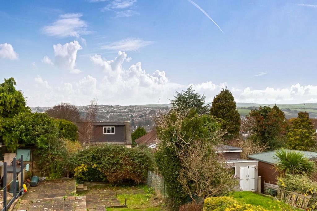 Westfield Close 14.jpg