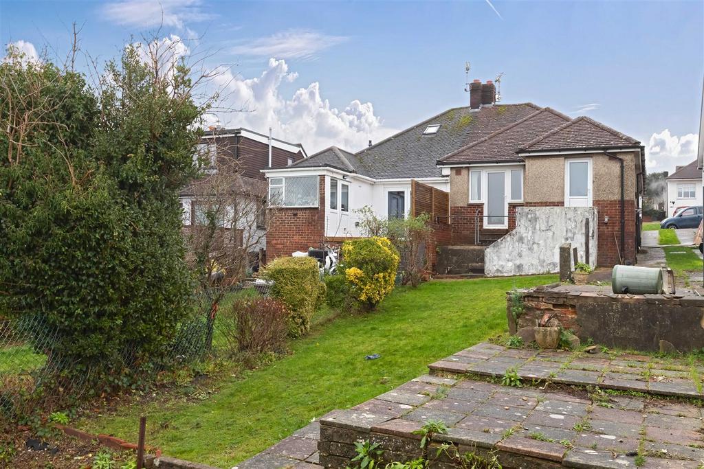 Westfield Close 11.jpg