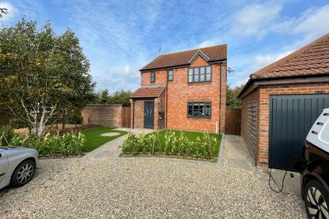 3 bedroom detached house for sale - Southgate Way, Briston