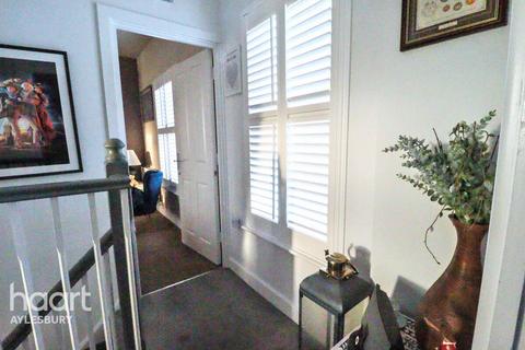 4 bedroom townhouse for sale, Hampden Square, Aylesbury