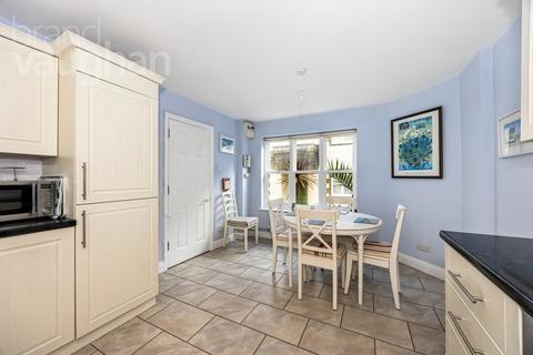 undefined, Portland Mews, Brighton, East Sussex, BN2