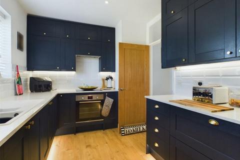 2 bedroom apartment for sale, Hillcrest, Brighton