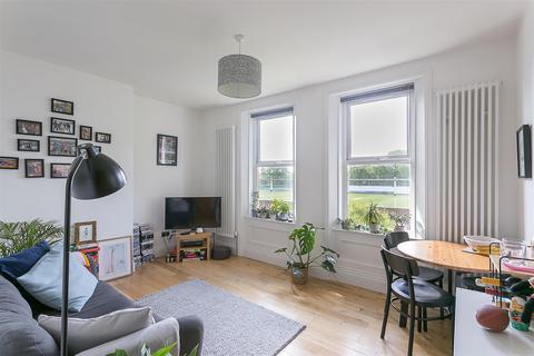 2 bedroom flat to rent, Osborne Avenue, Jesmond, Newcastle upon Tyne