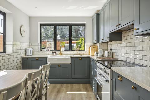 undefined, Station Rise, Marlow, SL7