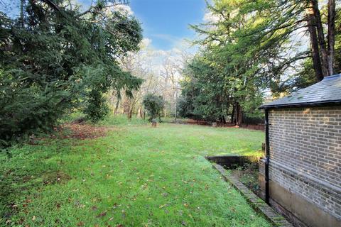 2 bedroom detached house for sale, Fakenham Road