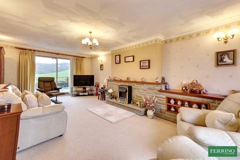 4 bedroom detached house for sale, Broad Street, Littledean, Cinderford, Gloucestershire. GL14 3JS