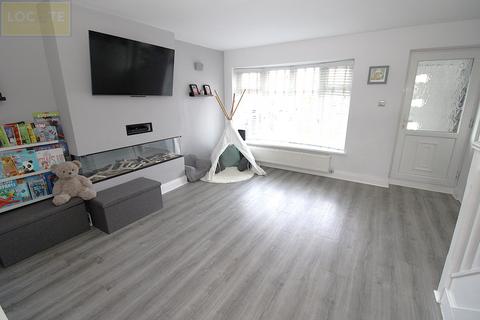 3 bedroom detached house for sale, Dunster Drive, Flixton