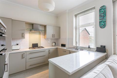 2 bedroom flat to rent, Delaval Terrace, Gosforth, Newcastle upon Tyne