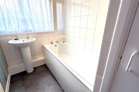 undefined, Nearhill Road, Birmingham B38