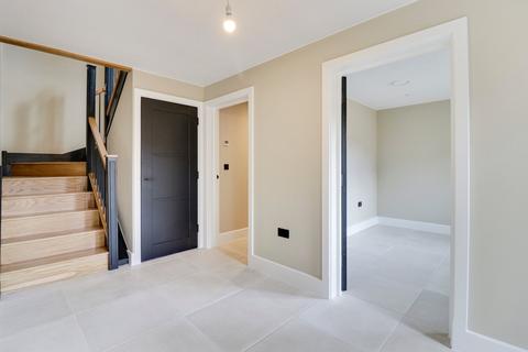 4 bedroom semi-detached house for sale, Station Road, Takeley, Bishop's Stortford, CM22