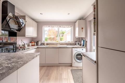 4 bedroom detached house for sale, Dell Road, Oulton Broad South