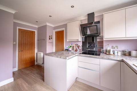 4 bedroom detached house for sale, Dell Road, Oulton Broad South
