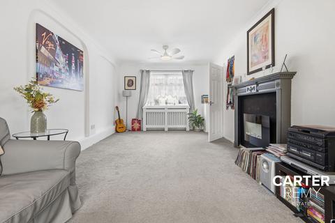 3 bedroom terraced house for sale, Redgrave Road, Basildon, SS16