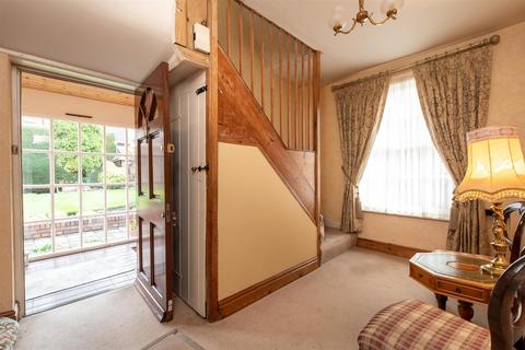 5 bedroom detached house for sale, Hall Lane, Hagley
