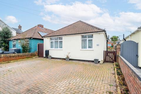 2 bedroom detached bungalow for sale, Kimberley Road, Lowestoft